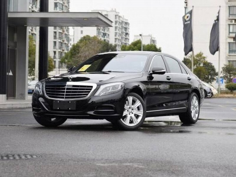 商務(wù)考察會(huì)議租車(chē)奔馳S系(深圳商務(wù)租車(chē))